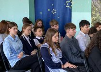 «Добрые сердца и сильные руки: путешествие в мир социальной работы».